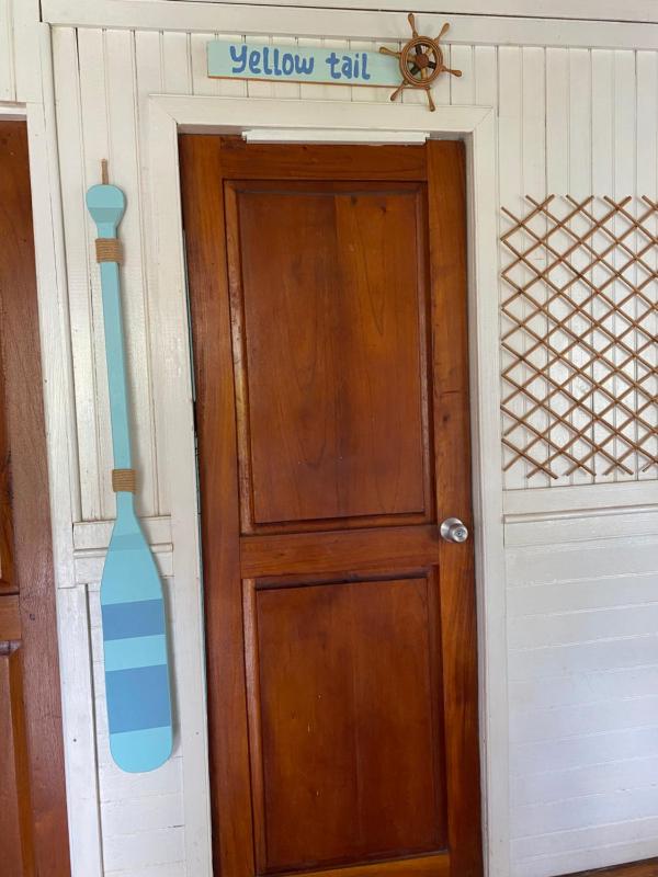 Islander House on Rocky Cay Beach - image 30