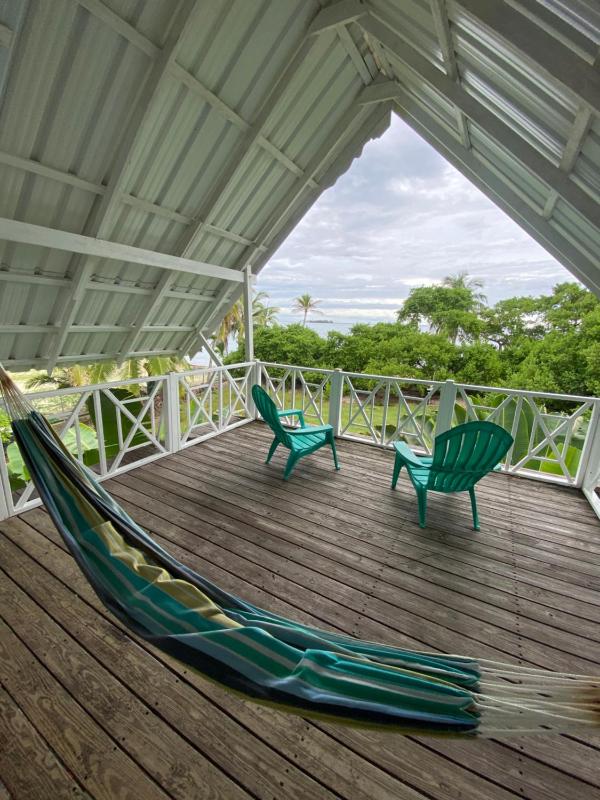 Islander House on Rocky Cay Beach - image 25