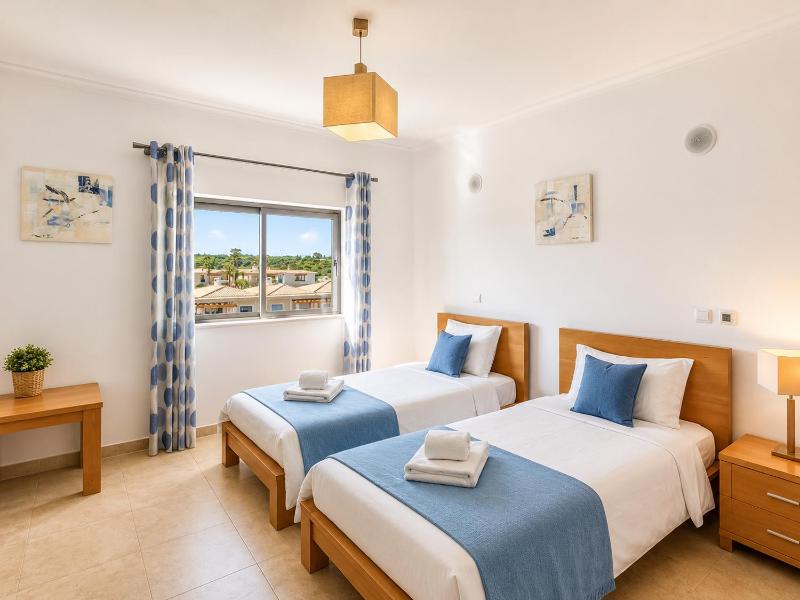 Porto de Mós Holiday - image 10
