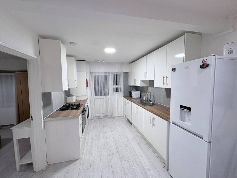 4 bedrooms 2 Baths Property & Contractor stays - image 9