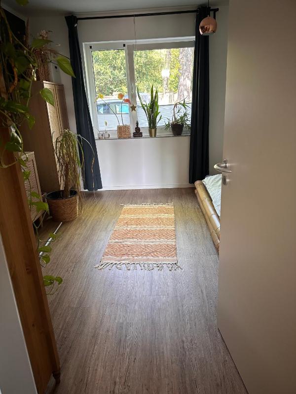 Light-flooded Apartment With - image 8