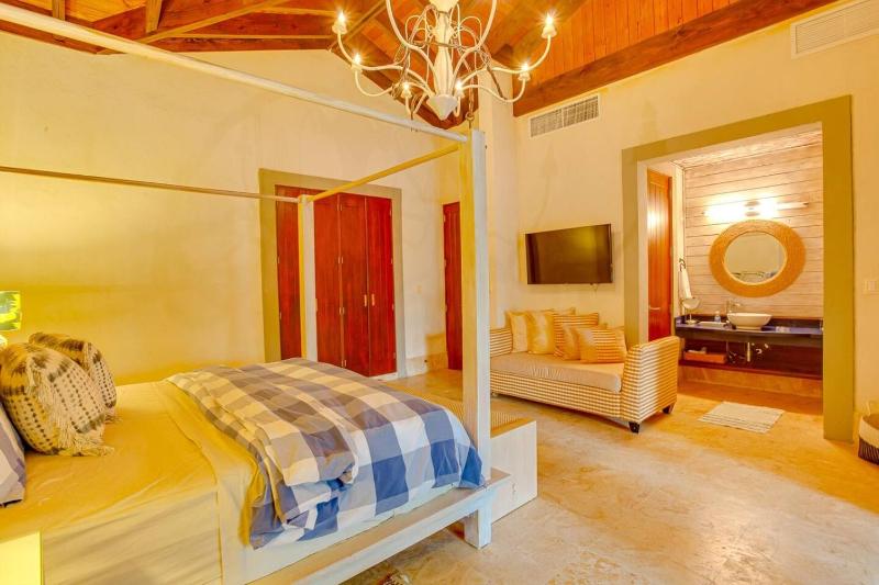Tortuga C17 Luxury Villa Punta Cana Sleeps 14 - image 19