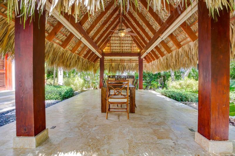 Luxury 4BR Villa Sleeps 10 La Cana Punta Cana - image 17