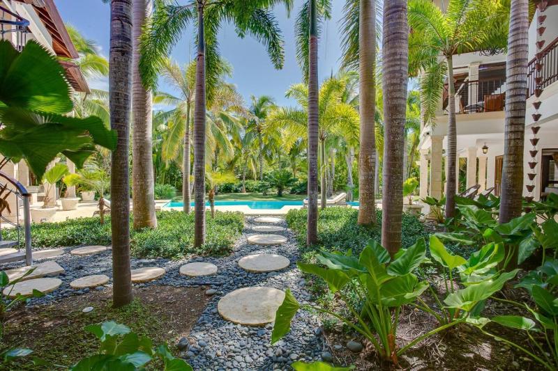 Luxury 4BR Villa Sleeps 10 La Cana Punta Cana - image 33