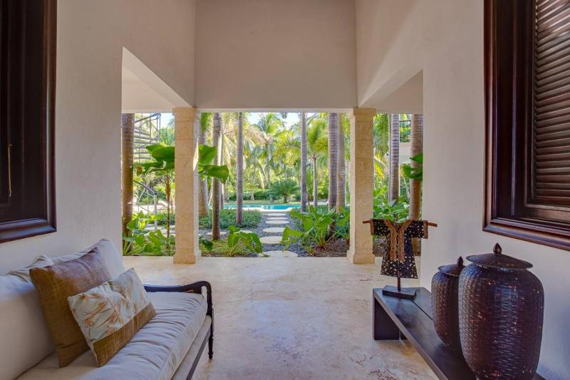 Luxury 4BR Villa Sleeps 10 La Cana Punta Cana - image 30