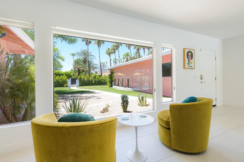 La Casa Rosa - image 11