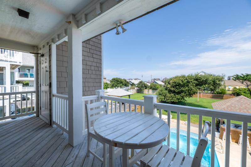 High Cotton - Old Nags Head Place Ocean View 325 Yds to Beach Elevator Pool Hot Tub Tiki Bar - image 2