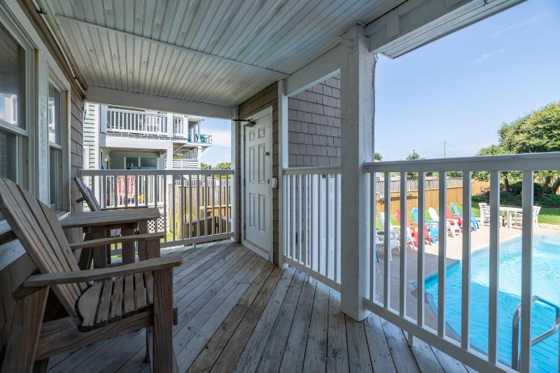 High Cotton - Old Nags Head Place Ocean View 325 Yds to Beach Elevator Pool Hot Tub Tiki Bar - image 31