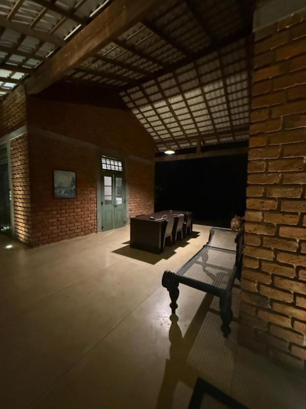 Miralin Estate Bungalow - image 7