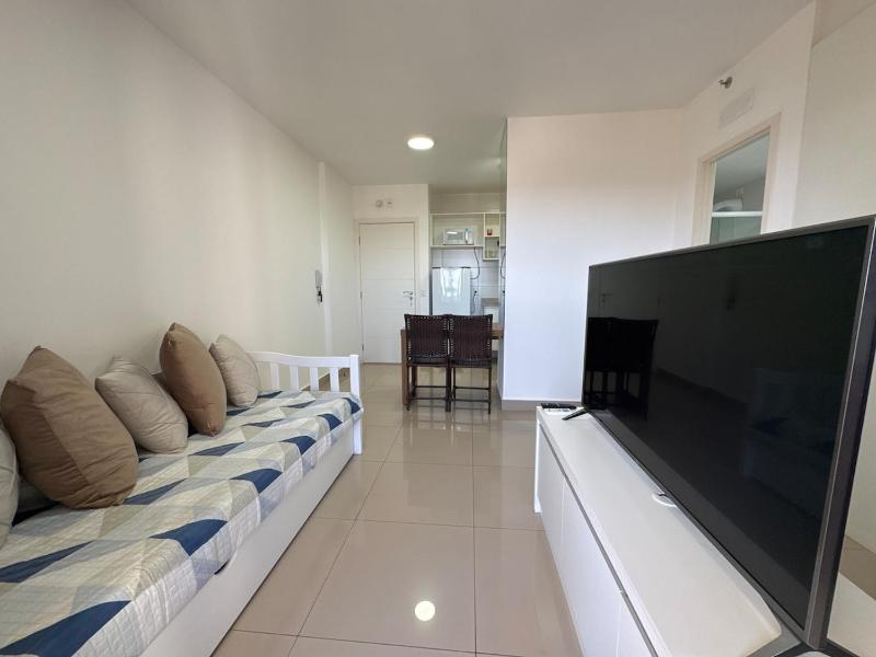 Apartamento Hub 1002 Vista Piscina andar alto - image 7