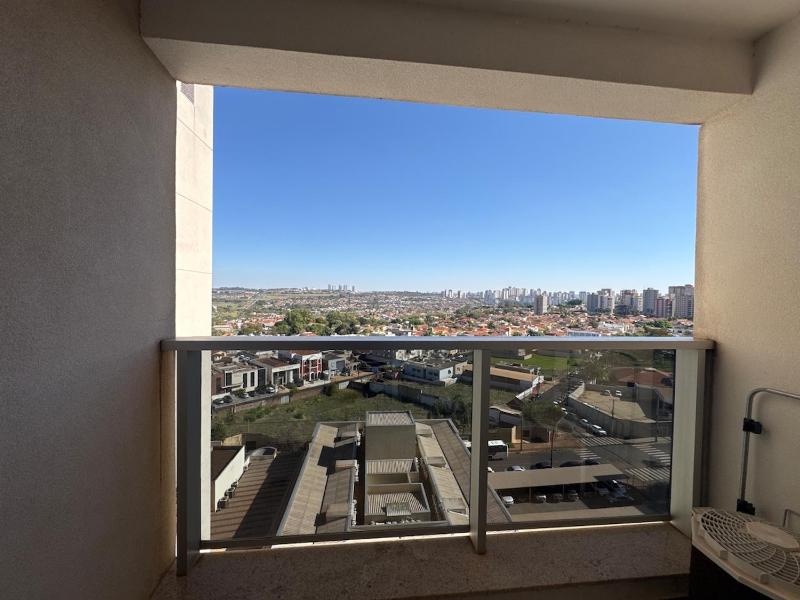 Apartamento Hub 1002 Vista Piscina andar alto - image 11