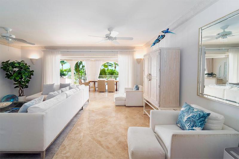 Chic Modern Condo - Saint Peters Bay 211 - image 13