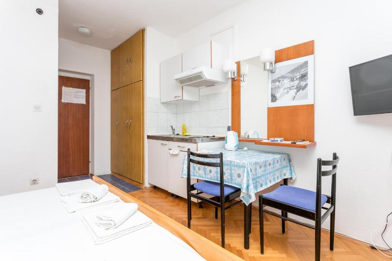 Apartments with parking space Baska Voda Makarska - 6773 - image 35