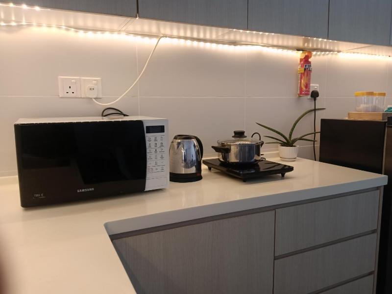 JD MIDHILLS STUDIO SUITES - image 21