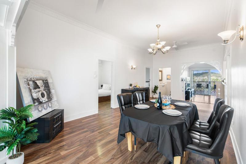 Elegant 4-Bedroom Upper-Level Home in Camp Hill - image 14