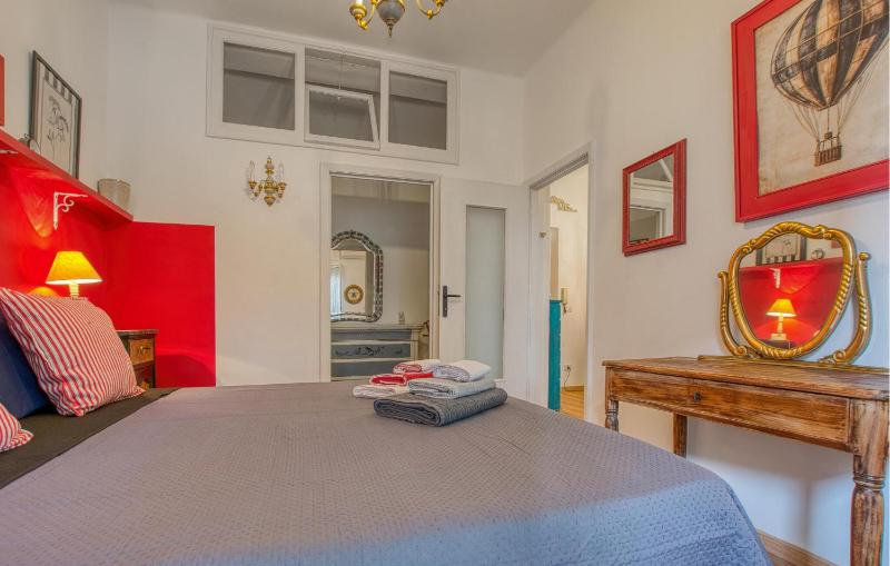 1 Bedroom Amazing Apartment In Rapallo - image 13