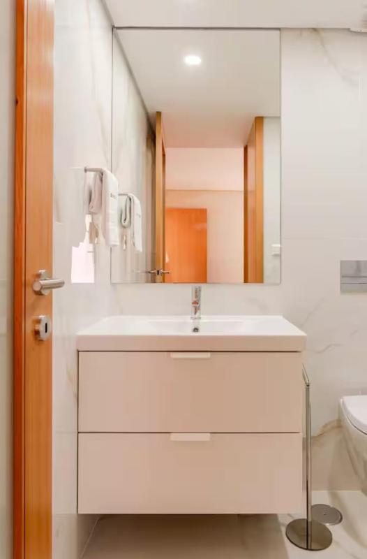 apartameno con terraza - image 12