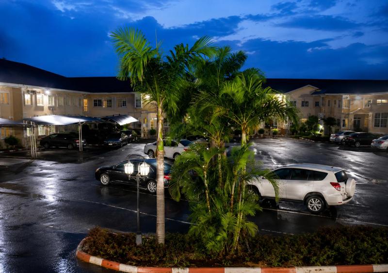 Madugu Hotel Jabi Abuja - image 6
