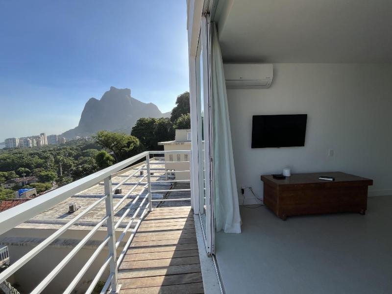 House Breeze Apt 4 Quartos 1 quadra praia - image 47