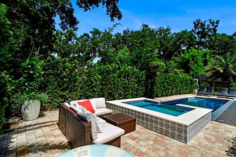 Saltwater Oaks - image 32