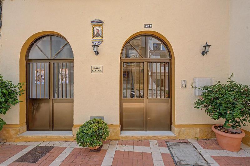Apartamento duplex junto al mar - image 2