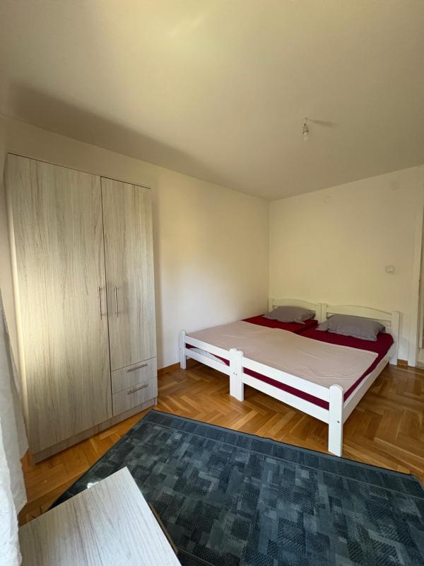 Reshó Apartment - image 16