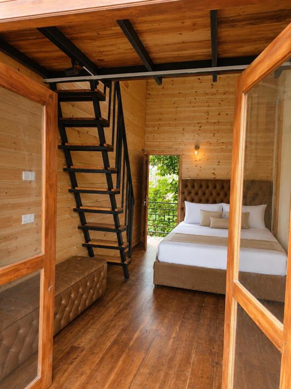 Solmira lofts luxury cabins - image 3