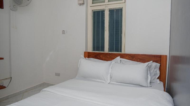 Boutique Stonetown 2 bedroom Apartment - image 7