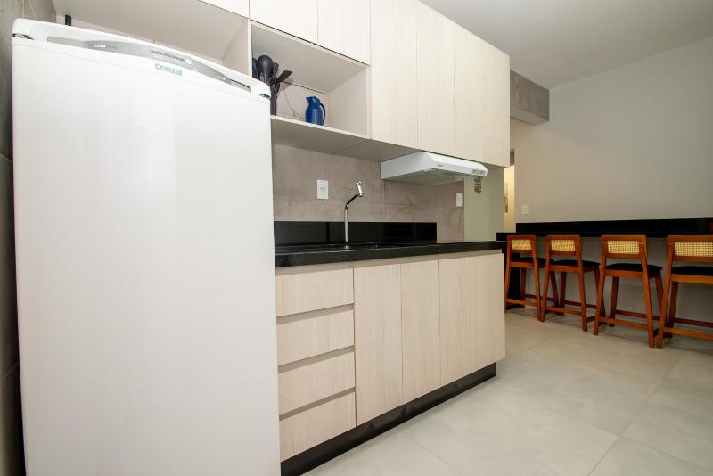 Apto Amplo com 4 Quartos a 350m Praia GU2131 - image 19