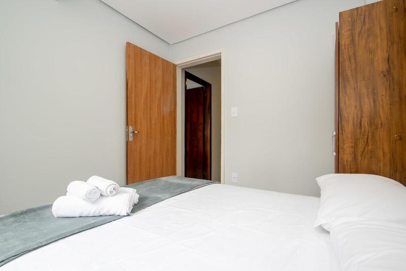 Apto Amplo com 4 Quartos a 350m Praia GU2131 - image 29