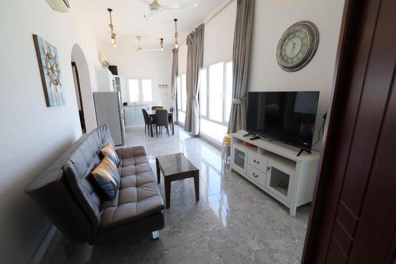 Sunset apartment - image 10