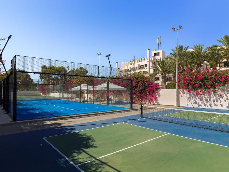Venus Beach Hotel - image 5