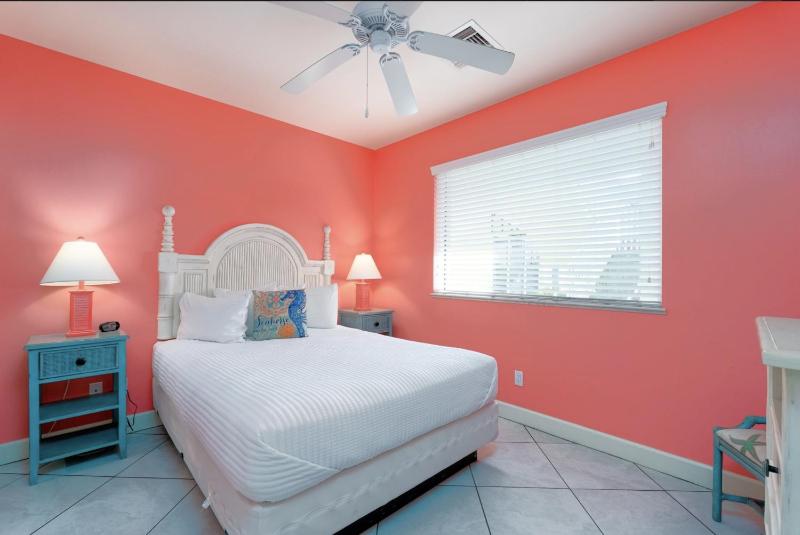 Harbour House #203 