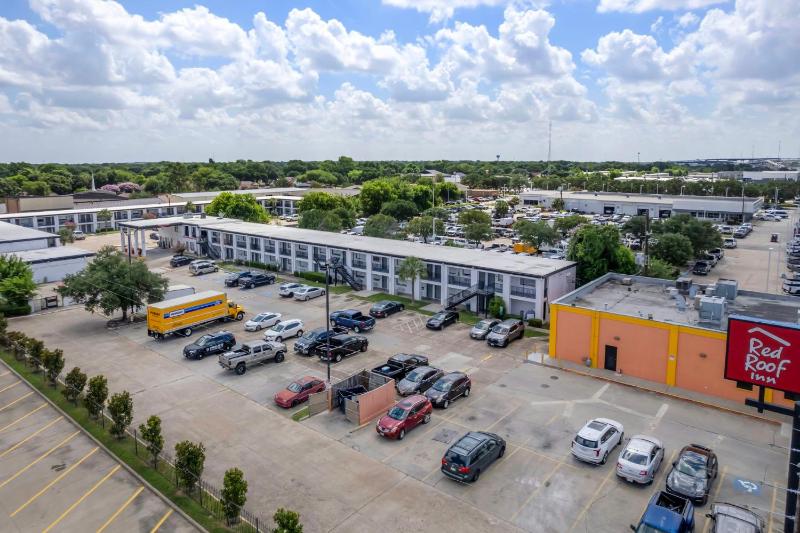 Red Roof Inn Houston - Jersey Village - image 22