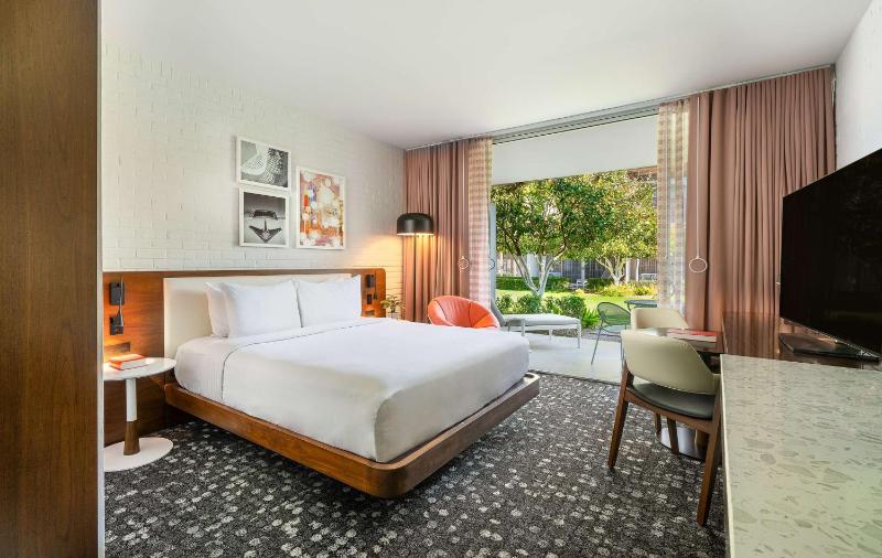 Hotel Valley Ho - image 20
