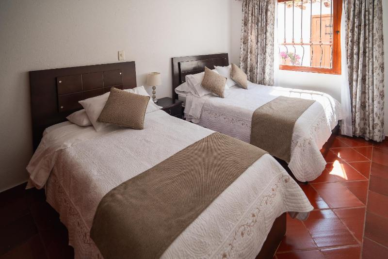 Cozy house with a family atmosphere - image 19