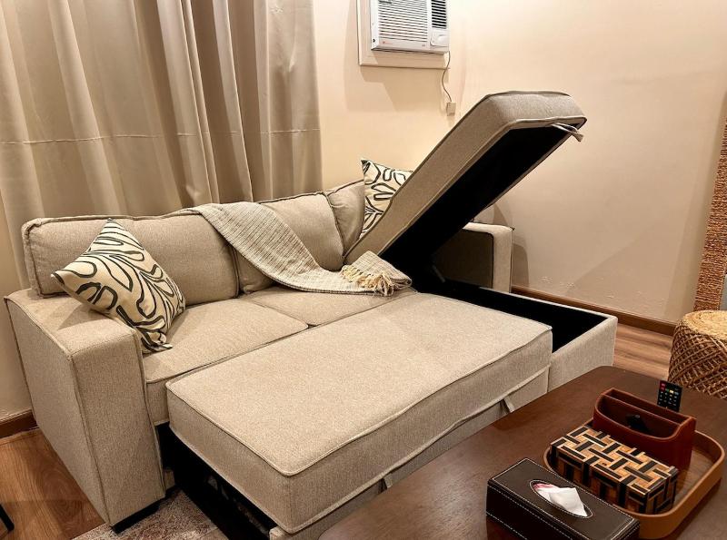 Modern 1-Bedroom Apartment in Batha Quraish - image 4
