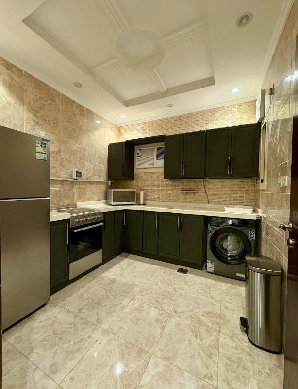 Modern 1-Bedroom Apartment in Batha Quraish - image 14