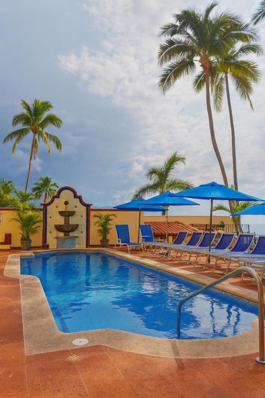 Lindo Mar Resort - image 3