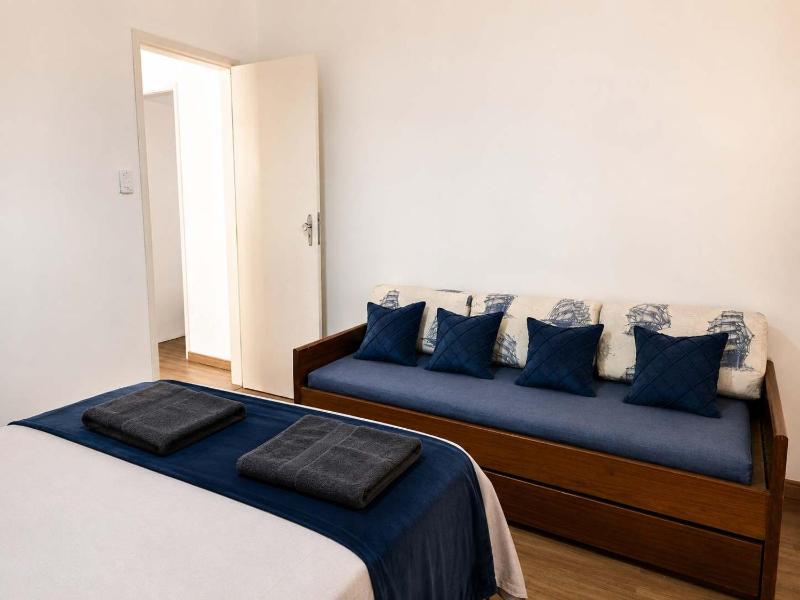 Apartamento na Quadra da Praia do Forte 3 Quartos com Ar Condicionado - image 14