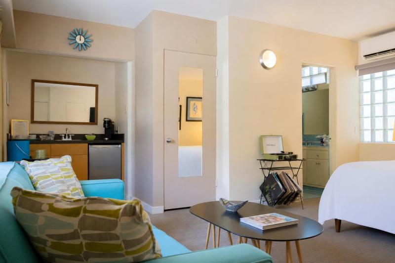 The Hideaway - 21 and Over - A Town & Desert Boutique Hotel - image 39