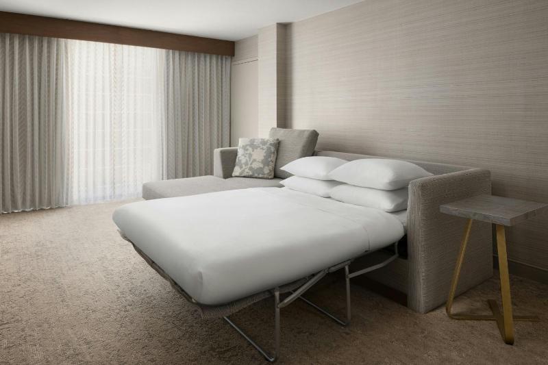 Houston Marriott Uptown by the Galleria - image 43
