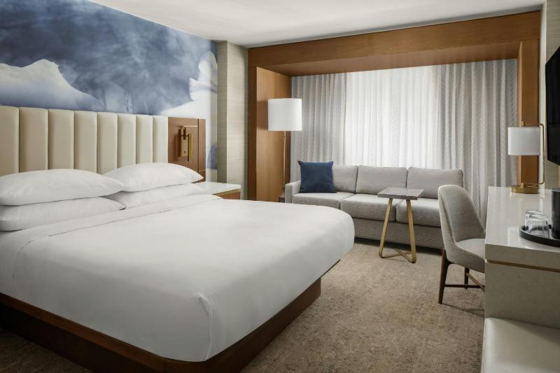 Houston Marriott Uptown by the Galleria - image 36