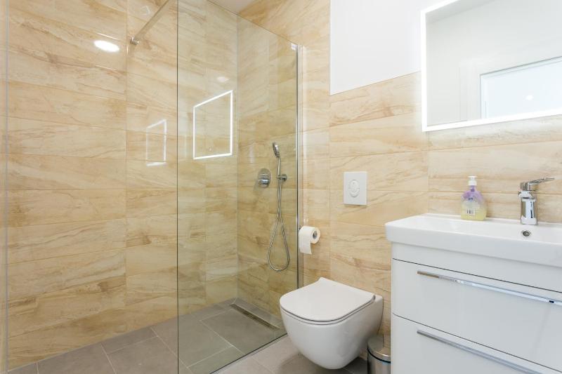 Apartment Baska Voda 6773a - image 22