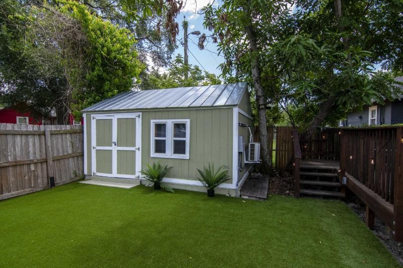 Boho Bliss Downtown Retreat - Tampa Heights -Tampa - image 11