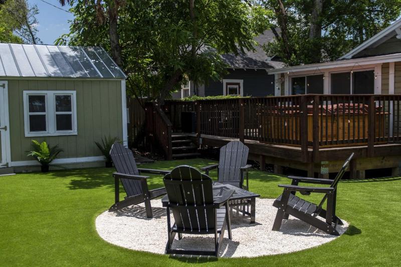 Boho Bliss Downtown Retreat - Tampa Heights -Tampa - image 4