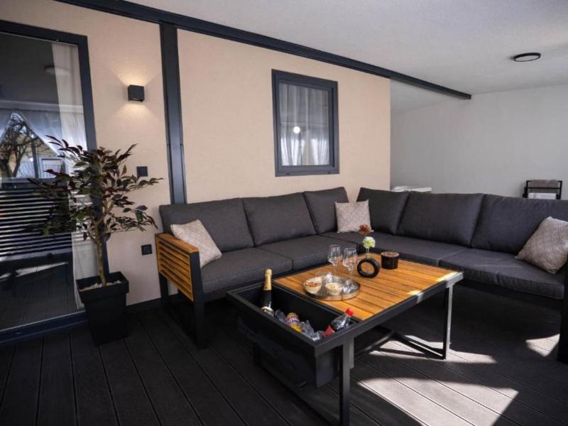 Lux Mobile Homes Vodice - Two bedroom home with private hot tub Aurora - image 11