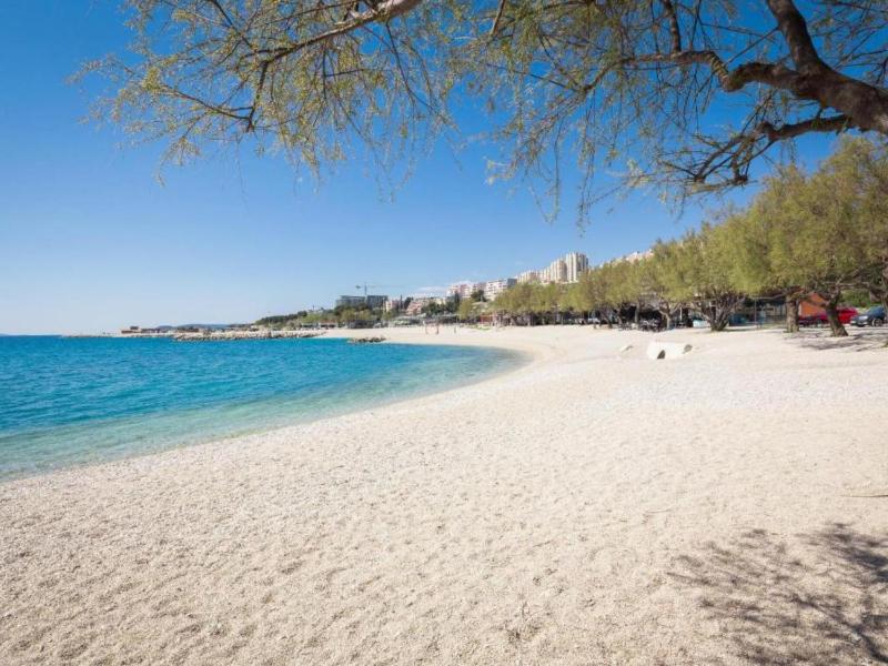 Luxury Apartment on the Main Beach - One bedroom Apartment - image 10