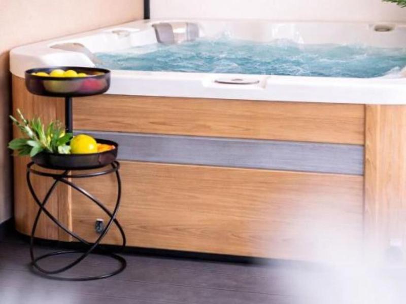 Lux Mobile Homes Vodice - Two bedroom home with private hot tub Aria - image 24