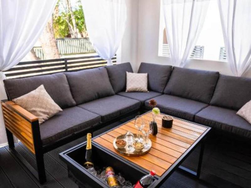 Lux Mobile Homes Vodice - Two bedroom home with private hot tub Aria - image 22